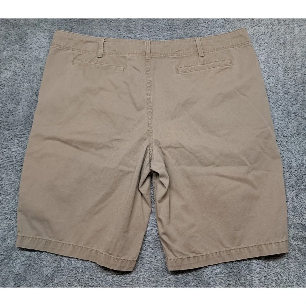 Urban Pipeline Shorts Mens 40 W Khaki Chino Hiking Flat Front Classic Length